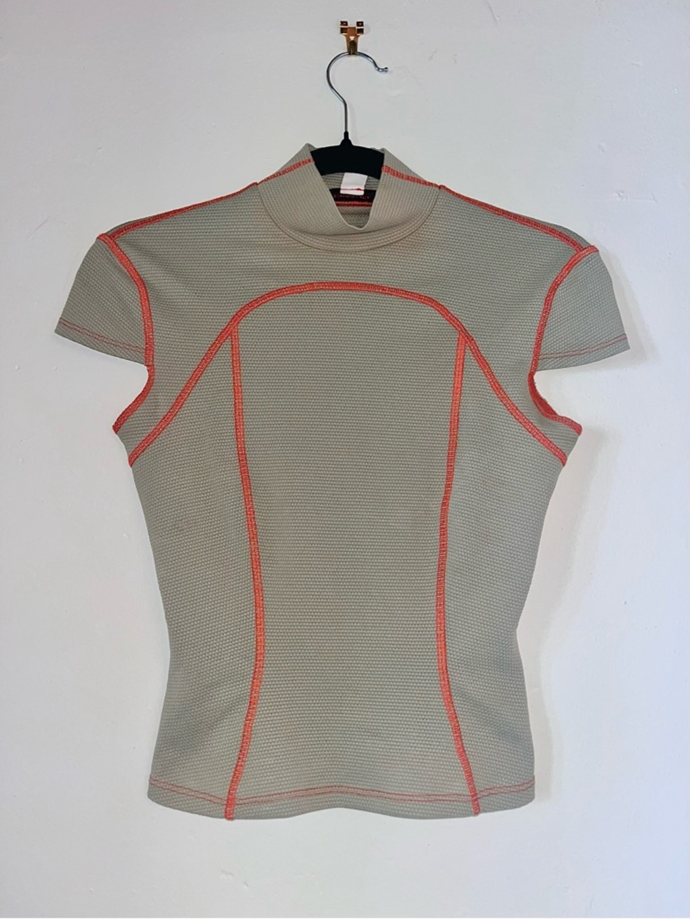 Eckhaus Latta Green Cap-Sleeve Sport Tee with Contrast Stitching - Picture 2 of 6